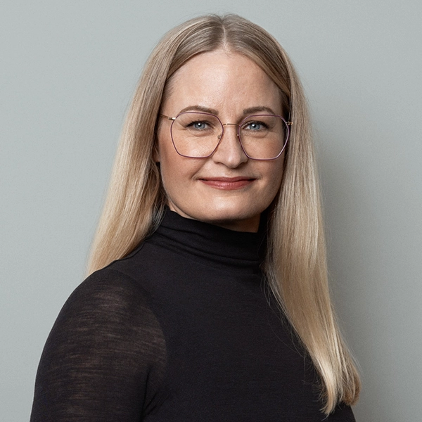 Katri Hurme, Momentous